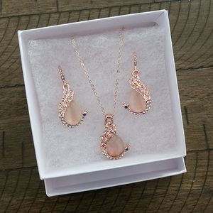 Peacock Teardrop Rhinestone Pendant Necklace & Earrings